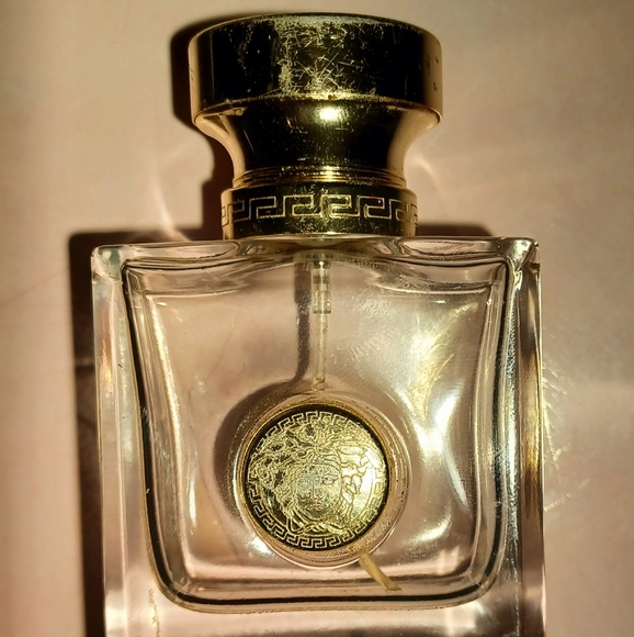 Versace 30 ml empty bottle ( eau de parfum) for bottle collectors - Picture 1 of 3